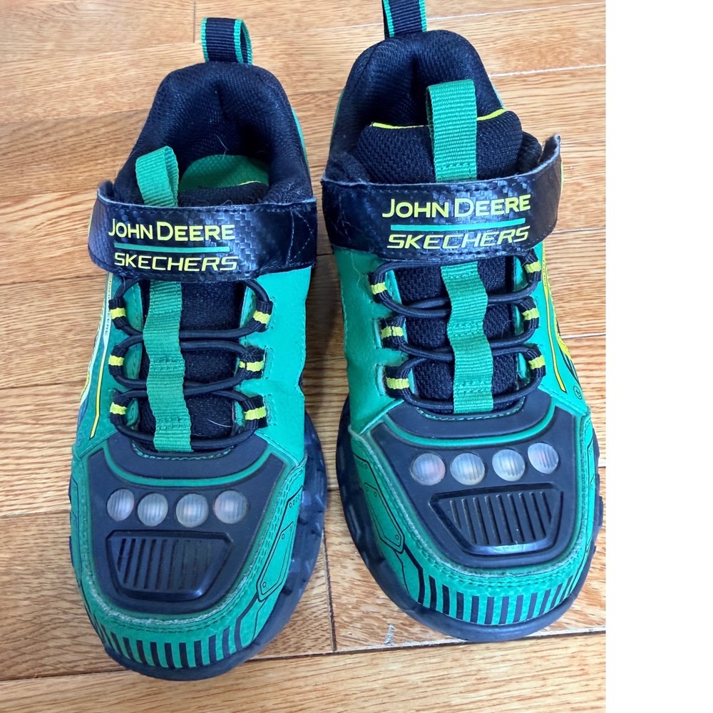 John Deere Skechers Boys Light Up Sneakers Green Black Size 1 407061L